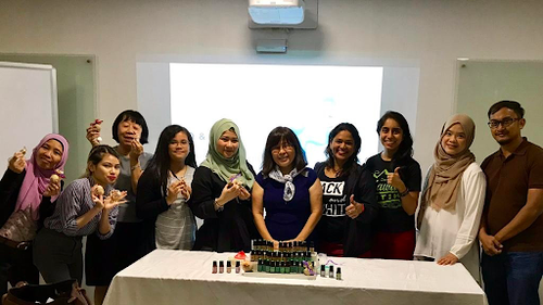 Jill Tan’s S.A.F.E. Kit Featured in Amazon Bestseller, Leading the Natural Travel Wellness Movement Jill Tan’s S.A.F.E. Kit Featured in Amazon Bestseller, Leading the Natural Travel Wellness Movement